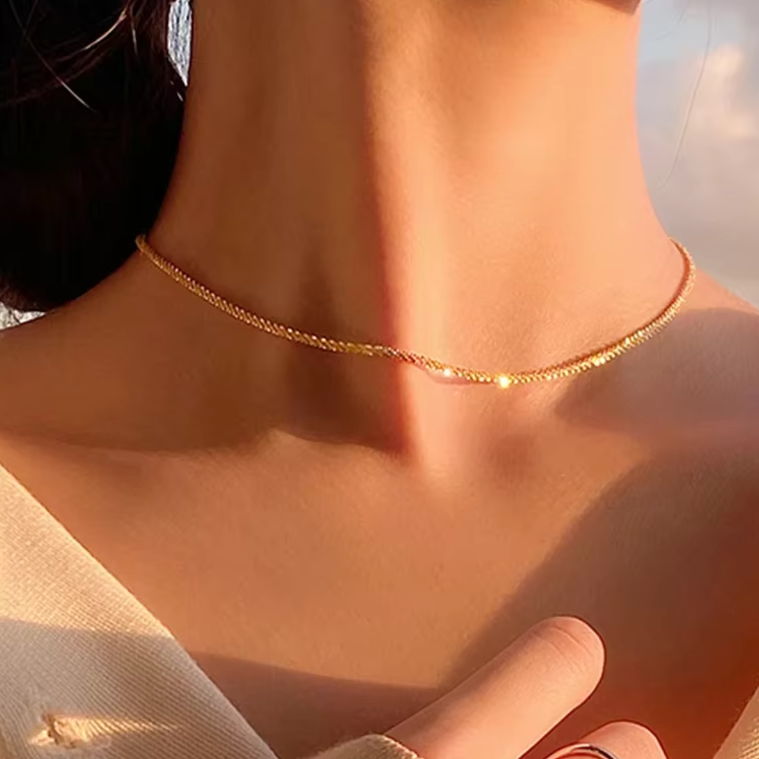 Collar fino de plata bañado en oro