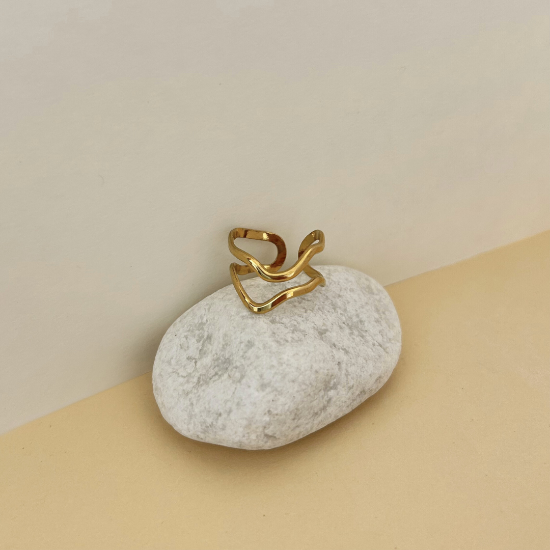 Anillo onda doble de acero inoxidable bañado en oro