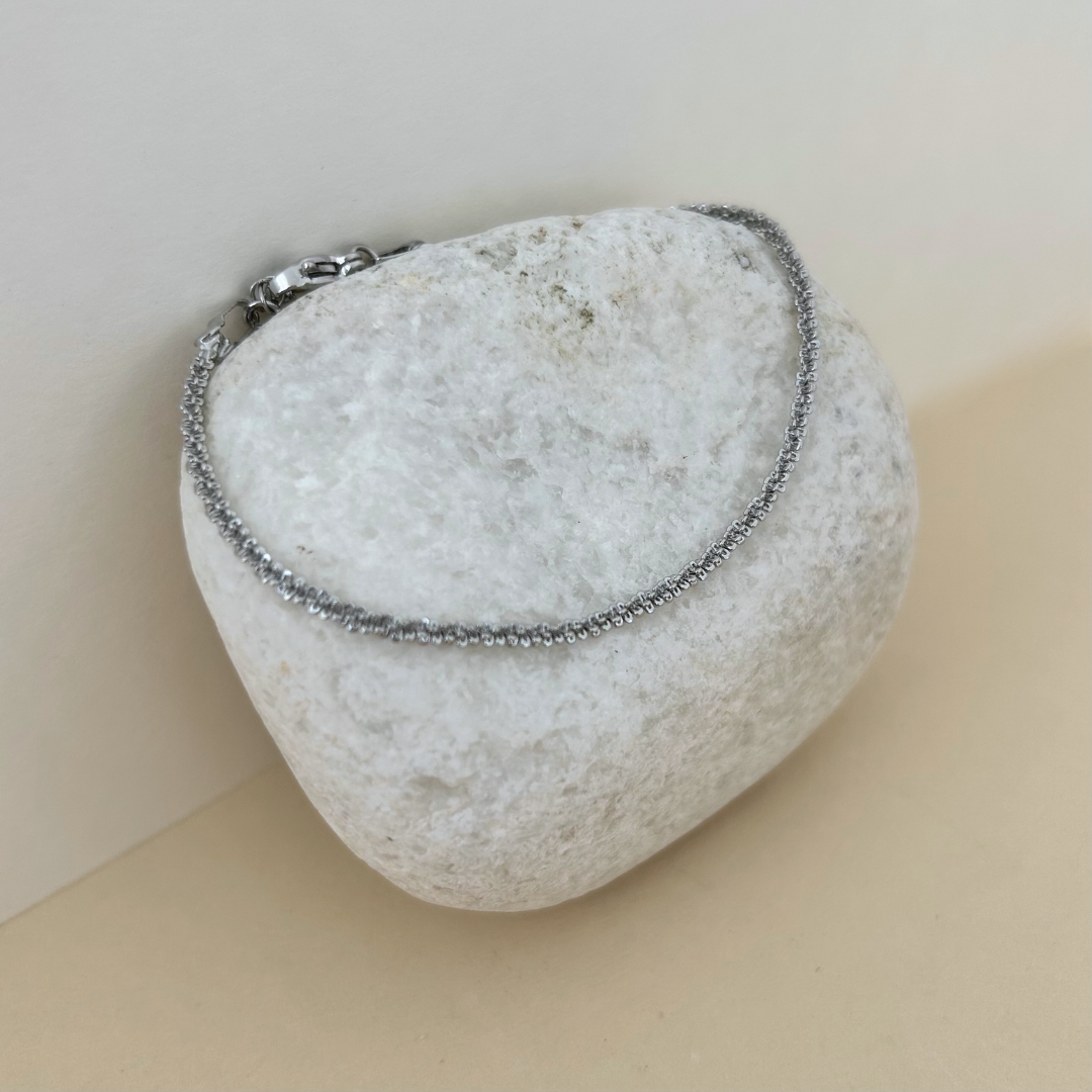 Pulsera tipo cordón de plata